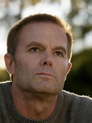 Person who looks like Billy Burke