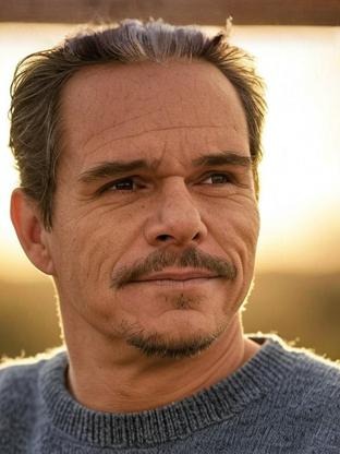 Person who looks like Dennis Miller