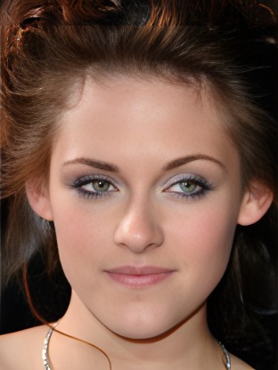 Person who looks like Fiona Dourif