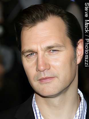 Person who looks like Lochlyn Munro