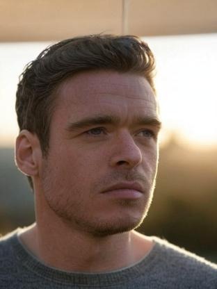 Person who looks like Michael Urie