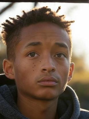 Person who looks like John Legend