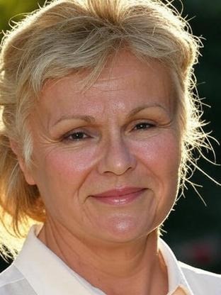 Person who looks like Leslie Easterbrook