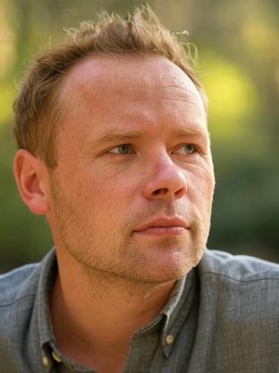 Person who looks like Patrick Gibson