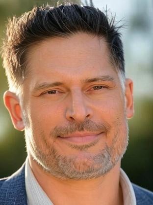 Person who looks like Nick Wechsler