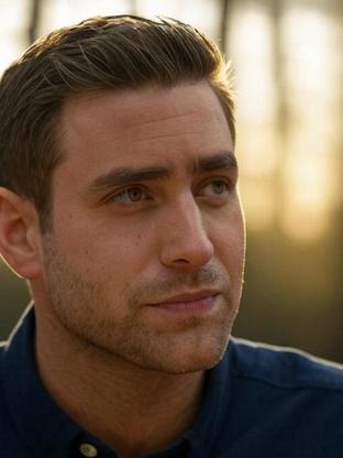 Person who looks like Jon Abrahams