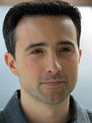 Person who looks like Jake Thomas