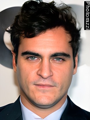 Person who looks like Christopher Nolan