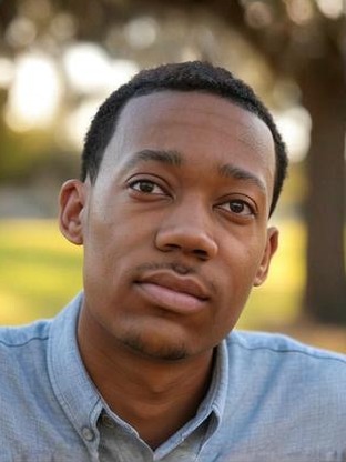 Person who looks like Khalil Kain
