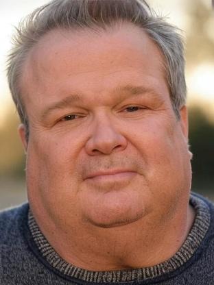 Person who looks like John Candy