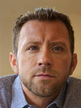 Person who looks like Danny Pintauro
