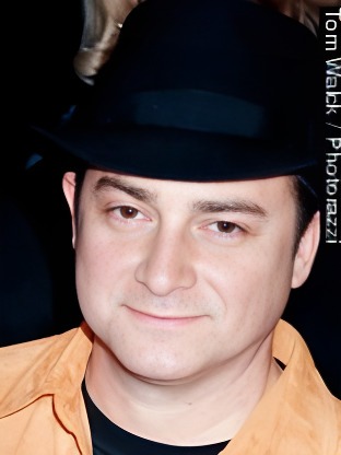 Person who looks like Mike Flanagan