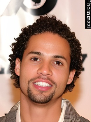 Person who looks like Jordan Fisher