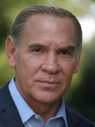 Person who looks like Larry Miller