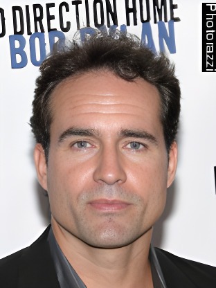 Person who looks like Marlon Brando