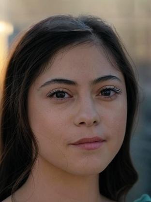 Person who looks like Teresa Ruiz