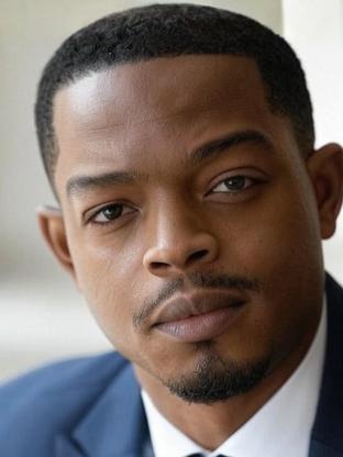 Person who looks like Ser'Darius Blain