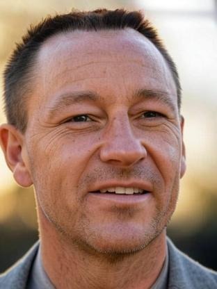 Person who looks like Killian Scott