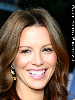Person who looks like Milena Smit