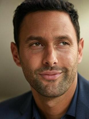 Person who looks like Adan Canto