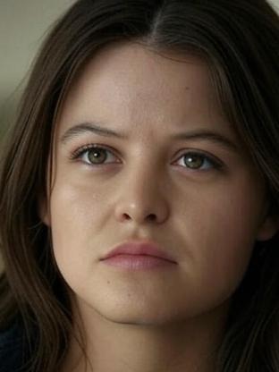 Person who looks like Jessie Cave