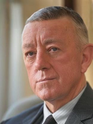 Person who looks like Nicholas Lyndhurst