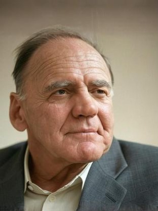Person who looks like James Arness