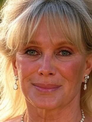 Person who looks like Cynthia Rhodes
