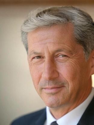 Person who looks like Fred Ward