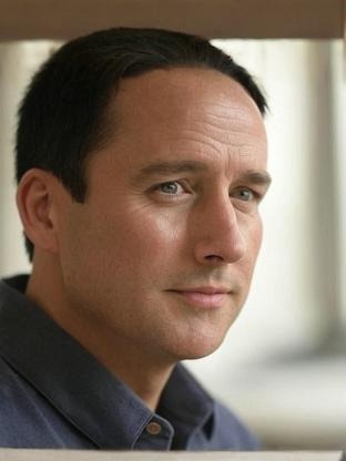 Person who looks like Alex O'Loughlin