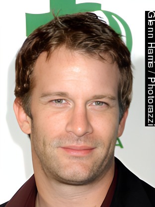 Person who looks like Iain Glen