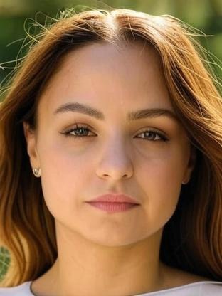 Person who looks like Jessica Lucas