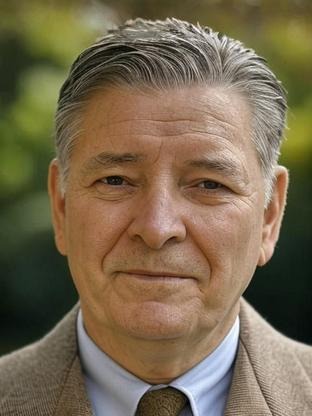 Person who looks like Claude Rains
