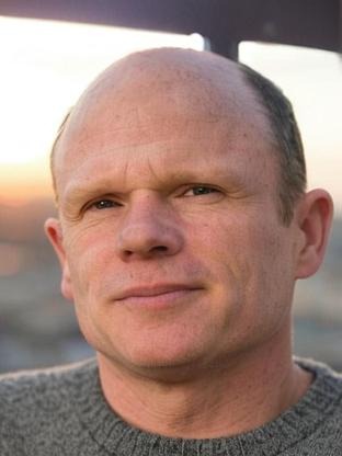 Person who looks like James Clear