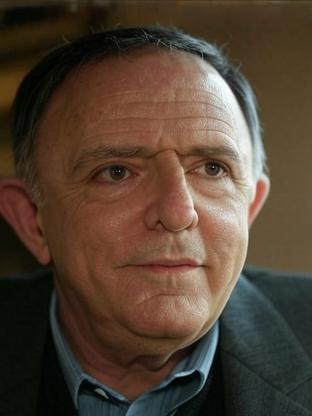 Person who looks like Craig Ferguson