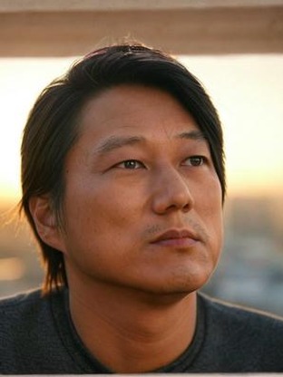 Person who looks like Kenneth Choi