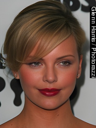 Person who looks like Rose McIver
