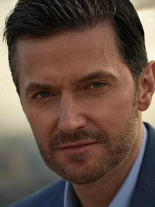 Person who looks like Jim Sturgess