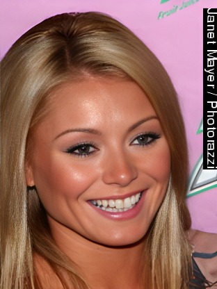 Person who looks like Tracy Pollan