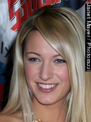 Person who looks like Ludivine Sagnier