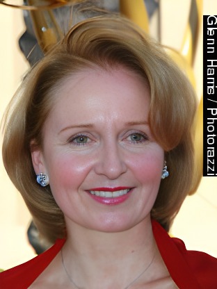 Person who looks like Fiona Shaw
