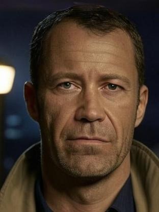 Person who looks like Mark Valley