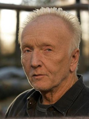 Person who looks like Michael Gross