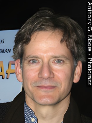 Person who looks like William Forsythe