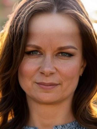 Person who looks like Sarah Wayne Callies