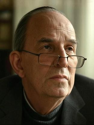 Person who looks like Martin Campbell