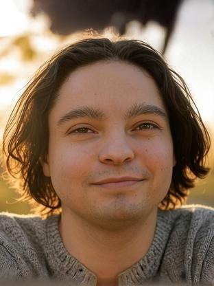 Person who looks like Roman Griffin Davis
