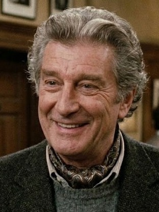 Person who looks like John Hurt