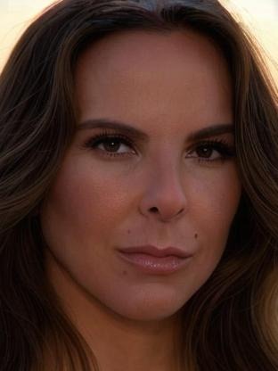Person who looks like Kelly Monaco