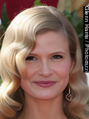 Person who looks like Juliette Binoche